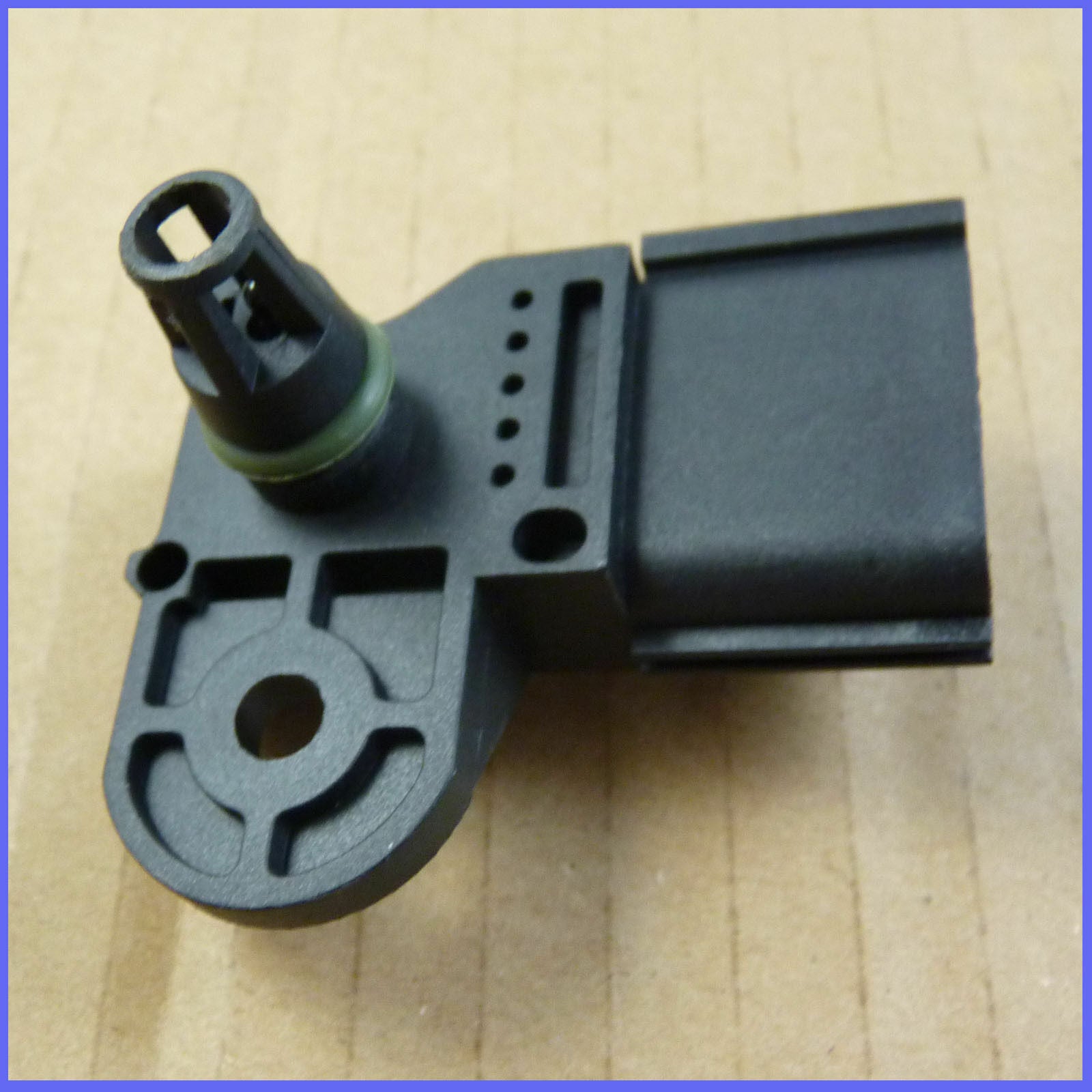 0261230027 1087424 Intake manifold pressure sensor TMAP Brand new for ESCORT- v